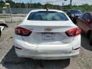 ✅ 2018 Chevrolet Cruze LS • VIN: 1G1BC5SM2J7224742 • Lot: 58596523. Listed on Copart with 70,339 mi. Free auction sales archive from the USA and detailed vehicle history report at DreamBid. Image 6.