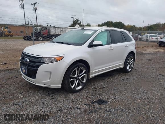 ✅ 2014 Ford Edge Sport • VIN: 2FMDK4AK2EBA33215 • Lot: 43533509. Listed on IAAI with 105,345 mi. Free auction sales archive from the USA and detailed vehicle history report at DreamBid. Image 2.