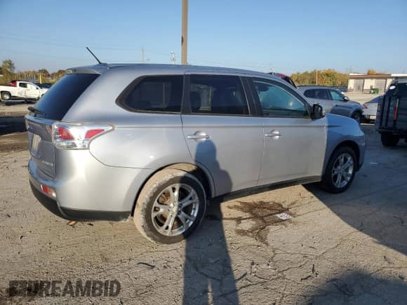 2014 Mitsubishi Outlander SE с VIN JA4AD3A32EZ014174, выставлен на аукционе Copart как лот 85425725 с пробегом 112 534 миль миль и Чистый • Clean title. История ставок и продаж доступна на DreamBid. Изображение 3.