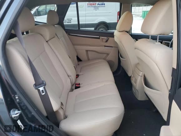 ✅ 2010 Hyundai Santa Fe GLS • VIN: 5NMSG3AB0AH352647 • Lot: 81175394. Listed on Copart with 129,497 mi. Free auction sales archive from the USA and detailed vehicle history report at DreamBid. Image 11.