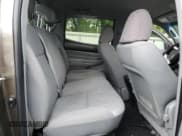 ✅ 2013 Toyota Tacoma • VIN: 3TMLU4EN4DM124465 • Lot: 58167135. Listed on Copart with 116,098 mi. Free auction sales archive from the USA and detailed vehicle history report at DreamBid. Image 10.