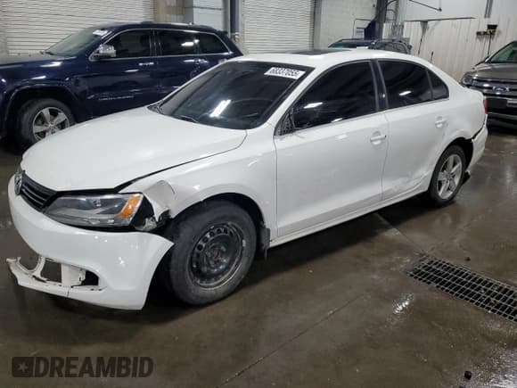 ✅ 2013 Volkswagen Jetta TDI w/Premium/Nav • VIN: 3VWLL7AJ2DM204870 • Lot: 68337055. Wystawiony na Copart z przebiegiem 187 135 mil. Bezpłatny archiwum sprzedaży aukcyjnych z USA i szczegółowy raport historii pojazdu na DreamBid. Zdjęcie 1.