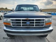 ✅ 1995 Ford F-250 • VIN: 1FTHX26G2SKA09000 • Лот: 69957715. Опубликован ранее на Copart с пробегом Не указан. Бесплатный доступ к архиву аукционных продаж из США и подробный отчёт об истории автомобиля на DreamBid. Изображение 5.