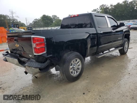 ✅ 2015 Chevrolet Silverado 2500HD LT • VIN: 1GC1CVEG9FF561138 • Lot: 63829185. Wystawiony na Copart z przebiegiem 112 658 mil. Bezpłatny archiwum sprzedaży aukcyjnych z USA i szczegółowy raport historii pojazdu na DreamBid. Zdjęcie 3.