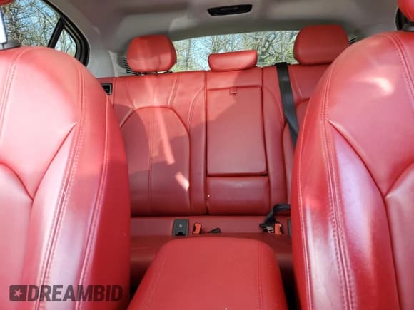 ✅ 2019 Alfa Romeo Stelvio Ti Sport • VIN: ZASPAKBN0K7C71948 • Lot: 65691075. Wystawiony na Copart z przebiegiem 56 222 mil. Bezpłatny archiwum sprzedaży aukcyjnych z USA i szczegółowy raport historii pojazdu na DreamBid. Zdjęcie 10.