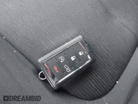 ✅ 2022 Jeep Grand Cherokee Altitude • VIN: 1C4RJHAG2N8595540 • Lot: 41765272. Listed on IAAI with 16,347 mi. Free auction sales archive from the USA and detailed vehicle history report at DreamBid. Image 11.