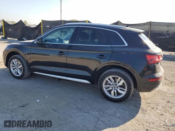 ✅ 2020 Audi Q5 Premium • VIN: WA1ANAFY5L2062070 • Lot: 81369675. Wystawiony na Copart z przebiegiem 133 172 mil. Bezpłatny archiwum sprzedaży aukcyjnych z USA i szczegółowy raport historii pojazdu na DreamBid. Zdjęcie 2.