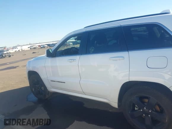 ✅ 2015 Jeep Grand Cherokee Overland • VIN: 1C4RJFCM5FC118476 • Лот: 40777837. Опубликован ранее на IAAI с пробегом 114 041 миль. Бесплатный доступ к архиву аукционных продаж из США и подробный отчёт об истории автомобиля на DreamBid. Изображение 14.