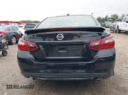✅ 2018 Nissan Altima SR • VIN: 1N4AL3AP8JC255137 • Лот: 43239320. Опубликован ранее на IAAI с пробегом 163 575 миль. Бесплатный доступ к архиву аукционных продаж из США и подробный отчёт об истории автомобиля на DreamBid. Изображение 16.