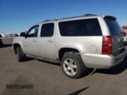 ✅ 2007 Chevrolet Suburban LTZ • VIN: 3GNFK16387G102896 • Lot: 77573624. Wystawiony na Copart z przebiegiem 248 018 mil. Bezpłatny archiwum sprzedaży aukcyjnych z USA i szczegółowy raport historii pojazdu na DreamBid. Zdjęcie 2.