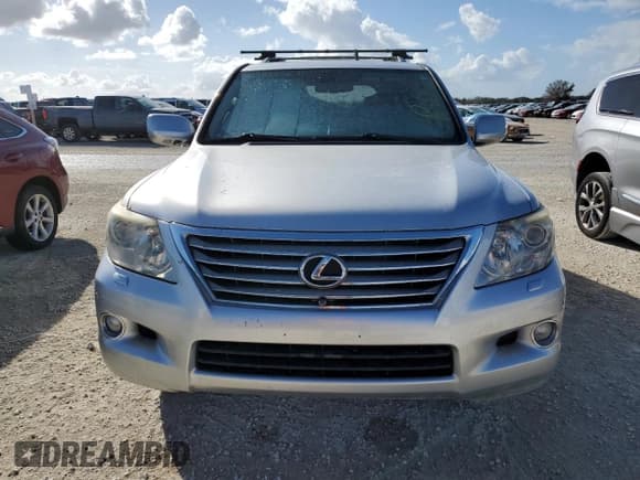 ✅ 2011 Lexus LX 570 • VIN: JTJHY7AX1B4057980 • Lot: 75023314. Listed on Copart with Not provided. Free auction sales archive from the USA and detailed vehicle history report at DreamBid. Image 5.