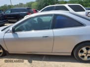 ✅ 2001 Honda Accord EX • VIN: 1HGCG31581A025438 • Lot: 42371624. Wystawiony na IAAI z przebiegiem 267 059 mil. Bezpłatny archiwum sprzedaży aukcyjnych z USA i szczegółowy raport historii pojazdu na DreamBid. Zdjęcie 13.