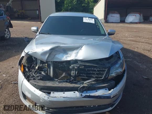 ✅ 2015 Volkswagen Passat S • VIN: 1VWAS7A33FC049150 • Lot: 42641203. Listed on IAAI with 146,030 mi. Free auction sales archive from the USA and detailed vehicle history report at DreamBid. Image 6.