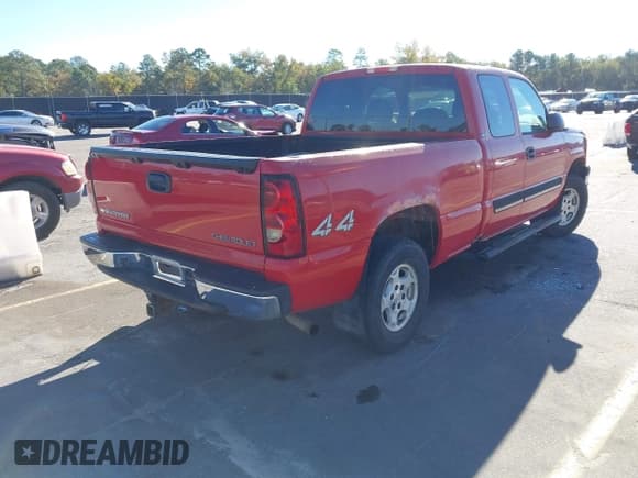 ✅ 2004 Chevrolet Silverado 1500 • VIN: 2GCEK19T741257105 • Lot: 43572472. Listed on IAAI with 193,868 mi. Free auction sales archive from the USA and detailed vehicle history report at DreamBid. Image 4.