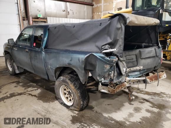 ✅ 1997 Toyota T100 DX • VIN: JT4UN22D1V0037581 • Lot: 87900225. Wystawiony na Copart z przebiegiem 276 033 mil. Bezpłatny archiwum sprzedaży aukcyjnych z USA i szczegółowy raport historii pojazdu na DreamBid. Zdjęcie 2.