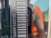 ✅ 2015 Kia Forte EX • VIN: KNAFX6A89F5420703 • Лот: 91661015. Опубликован ранее на Copart с пробегом 100 864 миль. Бесплатный доступ к архиву аукционных продаж из США и подробный отчёт об истории автомобиля на DreamBid. Изображение 12.