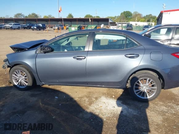 ✅ 2014 Toyota Corolla L • VIN: 2T1BURHE0EC193619 • Lot: 43382033. Wystawiony na IAAI z przebiegiem 191 774 mil. Bezpłatny archiwum sprzedaży aukcyjnych z USA i szczegółowy raport historii pojazdu na DreamBid. Zdjęcie 15.