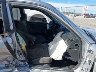 ✅ 2004 Hyundai Sonata GLS • VIN: KMHWF35H64A966616 • Lot: 43227238. Listed on IAAI with 185,484 mi. Free auction sales archive from the USA and detailed vehicle history report at DreamBid. Image 5.