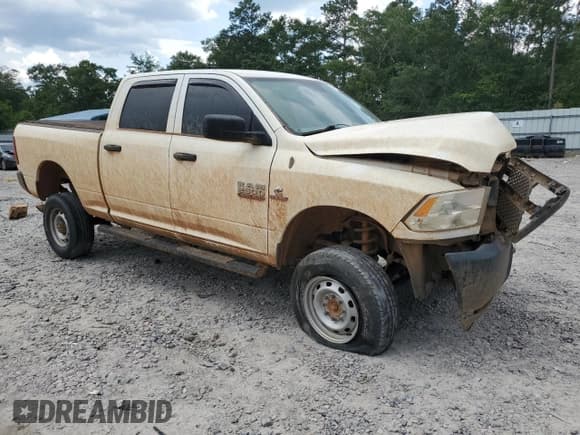 ✅ 2013 Ram 2500 Tradesman • VIN: 3C6UR5CL0DG607907 • Лот: 62144865. Опубликован ранее на Copart с пробегом 92 220 миль. Бесплатный доступ к архиву аукционных продаж из США и подробный отчёт об истории автомобиля на DreamBid. Изображение 4.