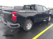 ✅ 2019 Chevrolet Silverado 1500 LT • VIN: 3GCPYDEK7KG138139 • Lot: 43720288. Wystawiony na IAAI z przebiegiem 97 800 mil. Bezpłatny archiwum sprzedaży aukcyjnych z USA i szczegółowy raport historii pojazdu na DreamBid. Zdjęcie 4.