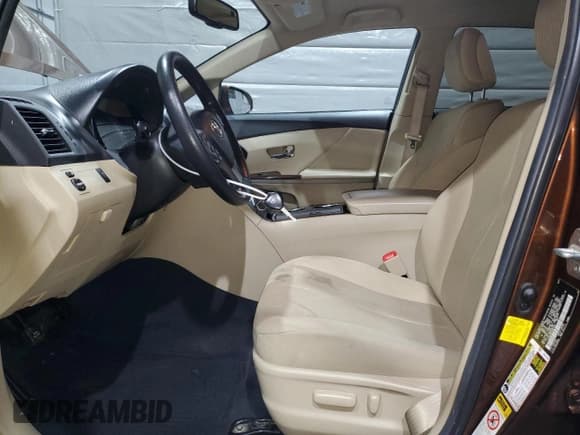 ✅ 2014 Toyota Venza LE • VIN: 4T3BA3BB7EU054422 • Lot: 50211525. Listed on Copart with 137,734 mi. Free auction sales archive from the USA and detailed vehicle history report at DreamBid. Image 7.