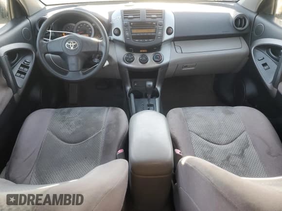 ✅ 2008 Toyota RAV4 • VIN: JTMZK33VX86012580 • Lot: 53352995. Wystawiony na Copart z przebiegiem 254 189 mil. Bezpłatny archiwum sprzedaży aukcyjnych z USA i szczegółowy raport historii pojazdu na DreamBid. Zdjęcie 8.