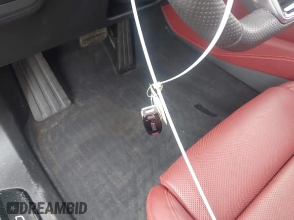 ✅ 2024 Audi e-tron GT Premium Plus • VIN: WAUFJBFW0R7000208 • Лот: 40787476. Опубликован ранее на IAAI с пробегом 7 765 миль. Бесплатный доступ к архиву аукционных продаж из США и подробный отчёт об истории автомобиля на DreamBid. Изображение 11.