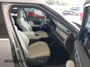 ✅ 2024 Hyundai Santa Fe Calligraphy • VIN: 5NMP54GL4RH045124 • Lot: 43387372. Listed on IAAI with 11,846 mi. Free auction sales archive from the USA and detailed vehicle history report at DreamBid. Image 5.