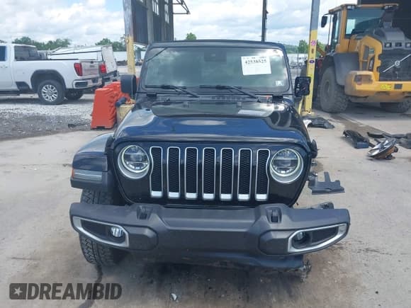 ✅ 2021 Jeep Wrangler Unlimited Sahara • VIN: 1C4HJXEN4MW610287 • Lot: 42538525. Listed on IAAI with 24,861 mi. Free auction sales archive from the USA and detailed vehicle history report at DreamBid. Image 13.