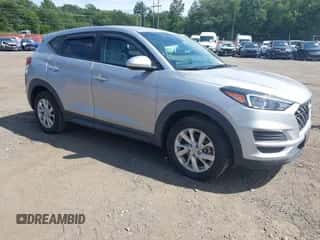 2020 Hyundai Tucson SE z VIN KM8J2CA46LU160054, wystawiony jako IAAI lot #43028680 z przebiegiem 51 108 mil mil oraz . Historia ofert i sprzedaży dostępna na DreamBid. Obrazek 1.