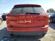 ✅ 2019 Volvo XC60 Momentum • VIN: LYVA22RK1KB196129 • Lot: 87197475. Wystawiony na Copart z przebiegiem 53 808 mil. Bezpłatny archiwum sprzedaży aukcyjnych z USA i szczegółowy raport historii pojazdu na DreamBid. Zdjęcie 6.