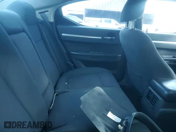 2010 Dodge Charger SXT с VIN 2B3CA3CV6AH308131, выставлен на аукционе Copart как лот 82933424 с пробегом 177 270 миль миль и Чистый • Clean title. История ставок и продаж доступна на DreamBid. Изображение 10.