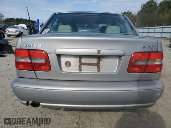 ✅ 1999 Volvo S70 • VIN: YV1LS56D5X1600316 • Lot: 50901725. Wystawiony na Copart z przebiegiem 193 383 mil. Bezpłatny archiwum sprzedaży aukcyjnych z USA i szczegółowy raport historii pojazdu na DreamBid. Zdjęcie 6.