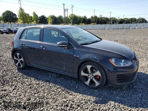 ✅ 2016 Volkswagen Golf GTI S • VIN: 3VW4T7AU4GM009176 • Lot: 72080425. Wystawiony na Copart z przebiegiem 83 329 mil. Bezpłatny archiwum sprzedaży aukcyjnych z USA i szczegółowy raport historii pojazdu na DreamBid. Zdjęcie 4.