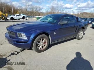 ✅ 2009 Ford Mustang • VIN: 1ZVHT80N695100184 • Lot: 90915395. Listed on Copart with 139,525 mi. Free auction sales archive from the USA and detailed vehicle history report at DreamBid. Image 1.