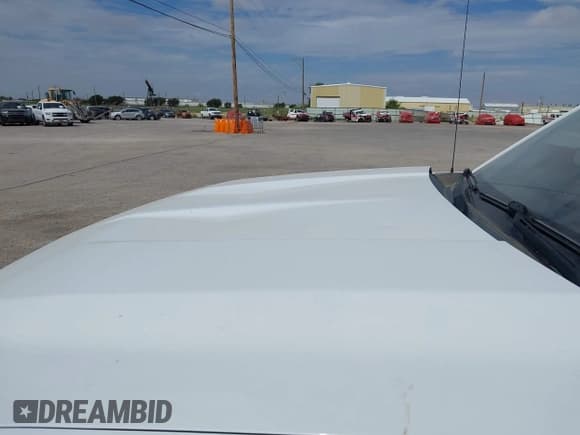 ✅ 2018 Chevrolet Silverado 1500 LT • VIN: 3GCPCREHXJG339211 • Лот: 42553890. Опубликован ранее на IAAI с пробегом 124 513 миль. Бесплатный доступ к архиву аукционных продаж из США и подробный отчёт об истории автомобиля на DreamBid. Изображение 6.