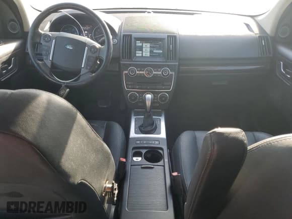 ✅ 2014 Land Rover LR2 • VIN: SALFR2BG1EH406179 • Лот: 82211535. Опубликован ранее на Copart с пробегом 189 981 миль. Бесплатный доступ к архиву аукционных продаж из США и подробный отчёт об истории автомобиля на DreamBid. Изображение 8.