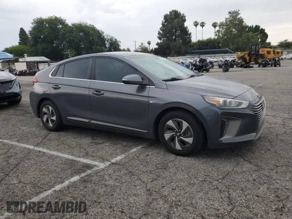 2019 Hyundai Ioniq SEL с VIN KMHC75LC7KU112071, выставлен на аукционе Copart как лот 58437425 с пробегом 80 019 миль миль и Списание • Salvage title. История ставок и продаж доступна на DreamBid. Изображение 4.