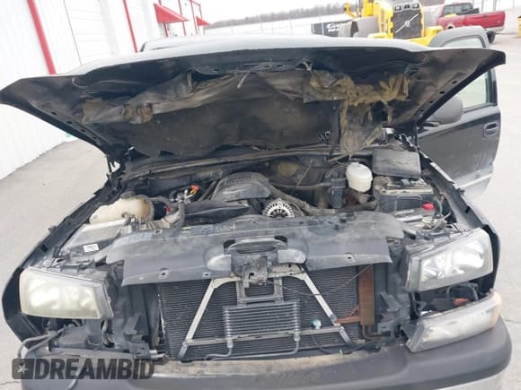 ✅ 2004 Chevrolet Silverado 1500 • VIN: 2GCEK19T041260637 • Lot: 41587738. Wystawiony na IAAI z przebiegiem 153 022 mil. Bezpłatny archiwum sprzedaży aukcyjnych z USA i szczegółowy raport historii pojazdu na DreamBid. Zdjęcie 10.