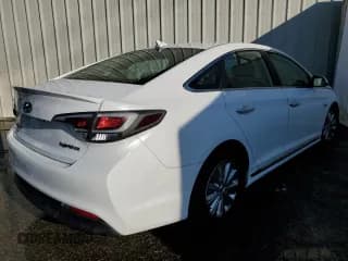 ✅ 2017 Hyundai Sonata SE • VIN: KMHE24L13HA057998 • Лот: 70349042. Опубликован ранее на Copart с пробегом 88 385 миль. Бесплатный доступ к архиву аукционных продаж из США и подробный отчёт об истории автомобиля на DreamBid. Изображение 3.