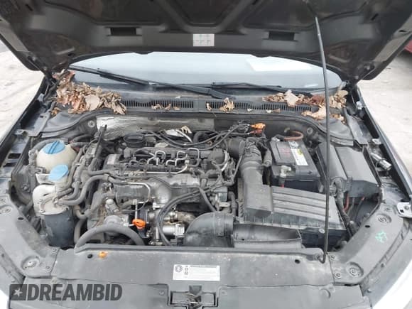 ✅ 2012 Volkswagen Jetta TDI w/Premium • VIN: 3VWLL7AJXCM466473 • Lot: 41526325. Listed on IAAI with 151,689 mi. Free auction sales archive from the USA and detailed vehicle history report at DreamBid. Image 10.