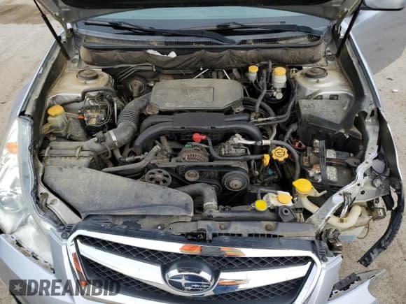 ✅ 2012 Subaru Legacy Premium • VIN: 4S3BMAG62C1008208 • Lot: 72139364. Wystawiony na Copart z przebiegiem 138 825 mil. Bezpłatny archiwum sprzedaży aukcyjnych z USA i szczegółowy raport historii pojazdu na DreamBid. Zdjęcie 11.