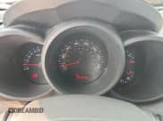 ✅ 2011 Kia Soul • VIN: KNDJT2A12B7289150 • Лот: 69746085. Опубликован ранее на Copart с пробегом 83 372 миль. Бесплатный доступ к архиву аукционных продаж из США и подробный отчёт об истории автомобиля на DreamBid. Изображение 9.