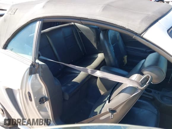 ✅ 2004 Ford Mustang Deluxe • VIN: 1FAFP44614F219120 • Lot: 43637646. Listed on IAAI with 204,090 mi. Free auction sales archive from the USA and detailed vehicle history report at DreamBid. Image 8.