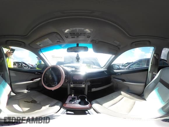 ✅ 2012 Toyota Camry SE • VIN: 4T1BK1FK5CU511293 • Lot: 42532332. Wystawiony na IAAI z przebiegiem 201 742 mil. Bezpłatny archiwum sprzedaży aukcyjnych z USA i szczegółowy raport historii pojazdu na DreamBid. Zdjęcie 18.