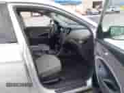 ✅ 2018 Hyundai Santa Fe 2.4L • VIN: 5XYZT3LB6JG571999 • Lot: 43406406. Wystawiony na IAAI z przebiegiem 104 647 mil. Bezpłatny archiwum sprzedaży aukcyjnych z USA i szczegółowy raport historii pojazdu na DreamBid. Zdjęcie 5.