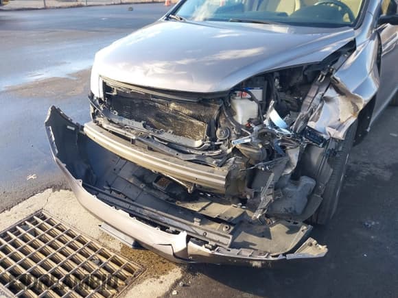 ✅ 2011 Honda CR-V SE • VIN: 5J6RE4H4XBL074867 • Lot: 43814740. Listed on IAAI with 146,089 mi. Free auction sales archive from the USA and detailed vehicle history report at DreamBid. Image 6.