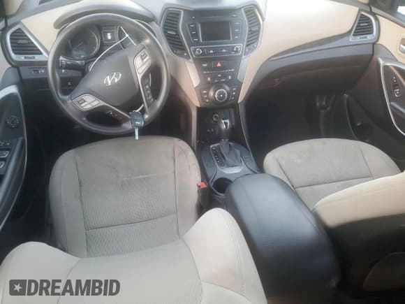 ✅ 2017 Hyundai Santa Fe 2.4L • VIN: 5XYZTDLB6HG474964 • Лот: 79479363. Опубликован ранее на Copart с пробегом 108 245 миль. Бесплатный доступ к архиву аукционных продаж из США и подробный отчёт об истории автомобиля на DreamBid. Изображение 8.