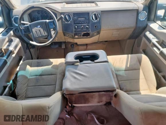 ✅ 2008 Ford F-250 XL • VIN: 1FTSW21538ED74551 • Lot: 71264755. Listed on Copart with 150,016 mi. Free auction sales archive from the USA and detailed vehicle history report at DreamBid. Image 8.