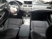 ✅ 2012 Honda Accord LX Premium • VIN: 1HGCP2F40CA127247 • Lot: 91246945. Wystawiony na Copart z przebiegiem 110 272 mil. Bezpłatny archiwum sprzedaży aukcyjnych z USA i szczegółowy raport historii pojazdu na DreamBid. Zdjęcie 8.